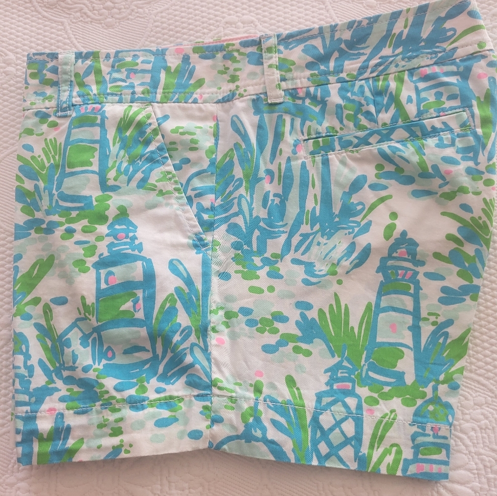 Lilly Pulitzer Blue and Green Printed Shorts - Picture 3 of 7